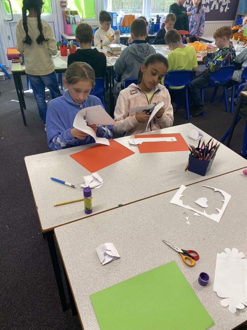 Image for the Tweet beginning: 5B was a hive of