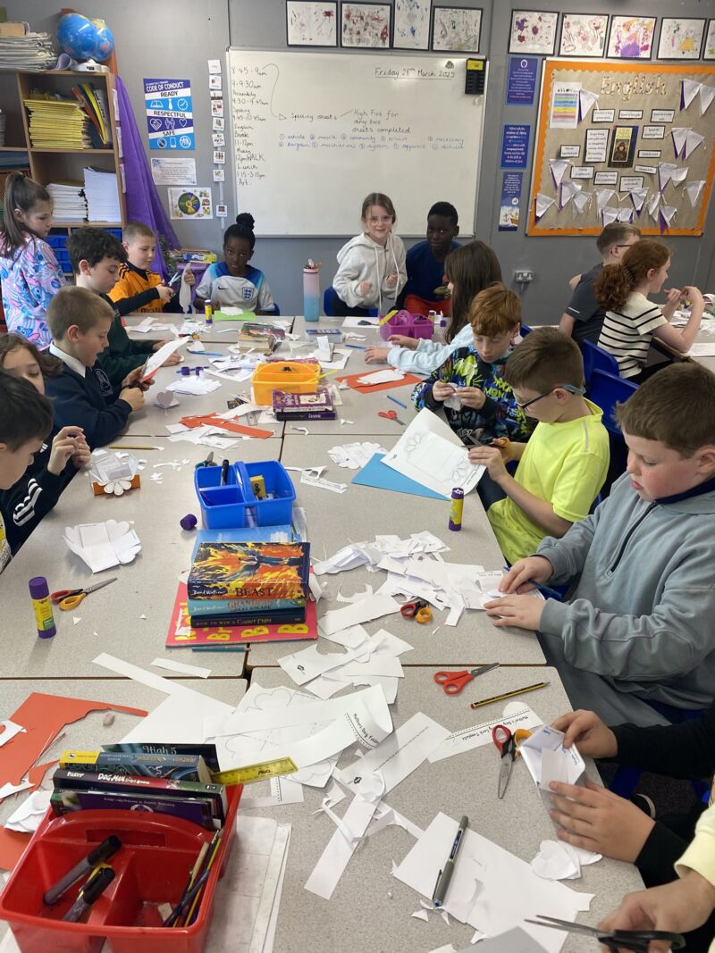 Image for the Tweet beginning: 5B was a hive of